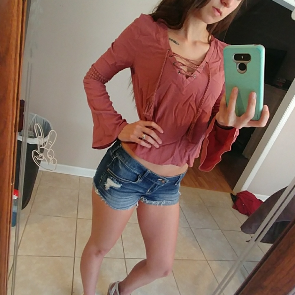 Crop top